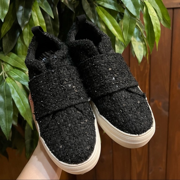 New DV Dolce Vita Black Tweed Sequin Slip On Platform Sneakers - Picture 4 of 6